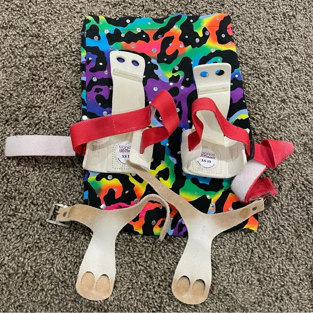 Girls Gymnastics Grips and Grip Bag